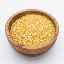 Load image into Gallery viewer, Yellow mustard seeds in bowl
